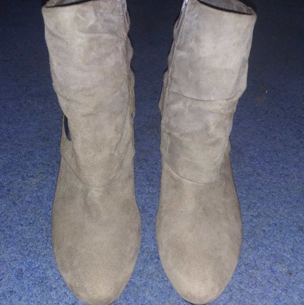 Woman's ankle boots